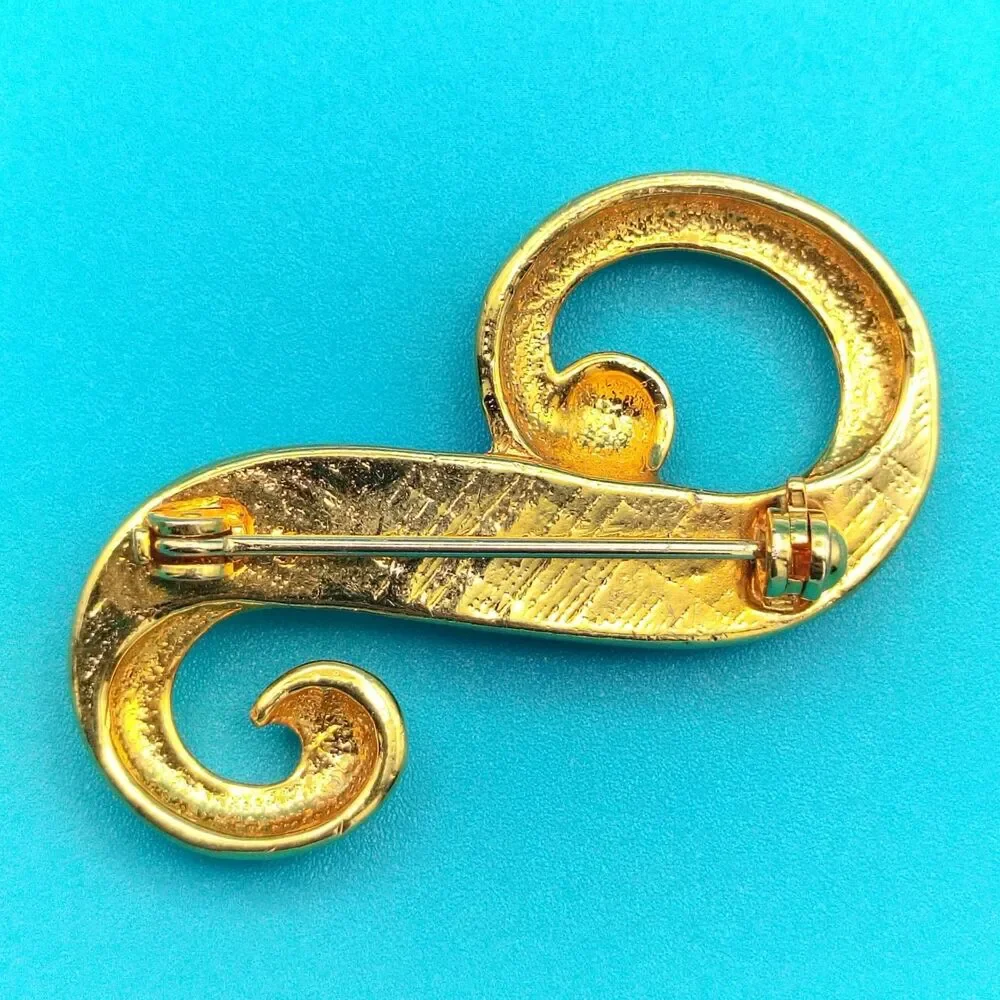 Gold Tone Swirl Rhinestone Brooch Pin Jewelry